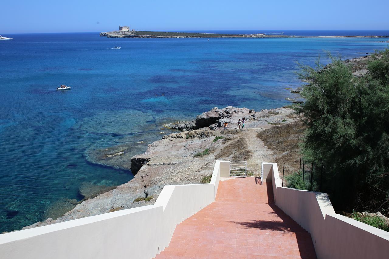 Hotel Castello Tafuri Portopalo Di Capo Passero Esterno foto